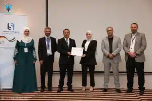 لقطات من تكريم بعض المتدربين